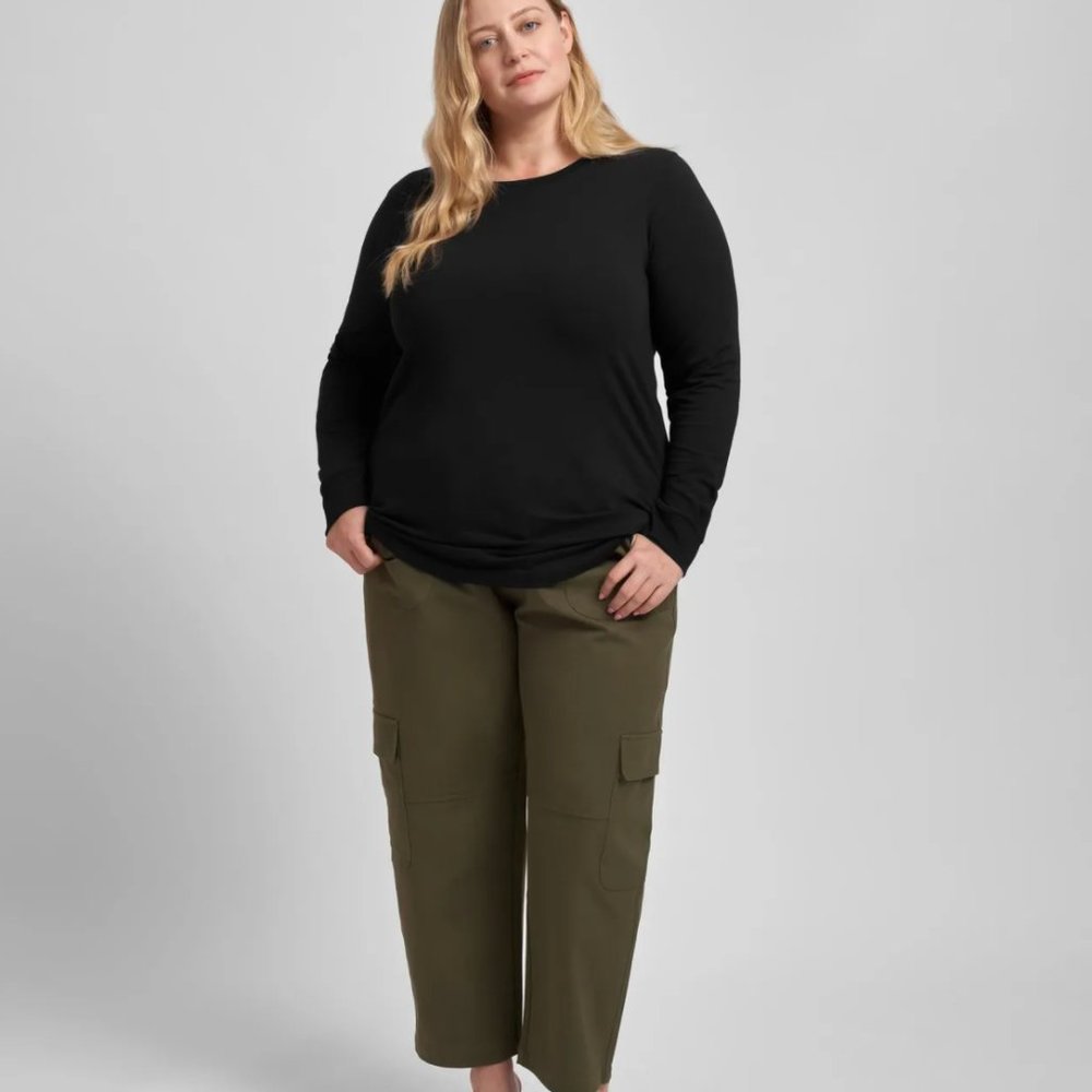 🍉Universal Standard Long Sleeve Tee Rex